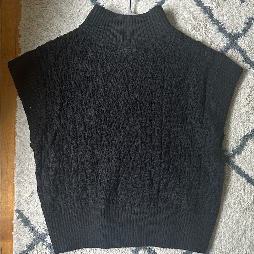Vince Camuto Pointelle turtleneck sweater cardigan. - Picture 4 of 6